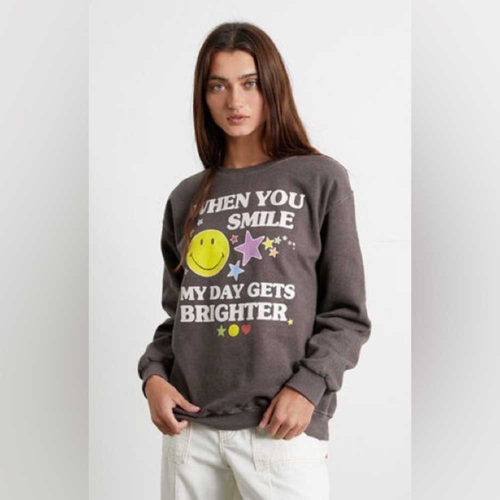SMILEY PACSUN Brighter Days Crewneck Sweatshirt Size XS/S VGUC